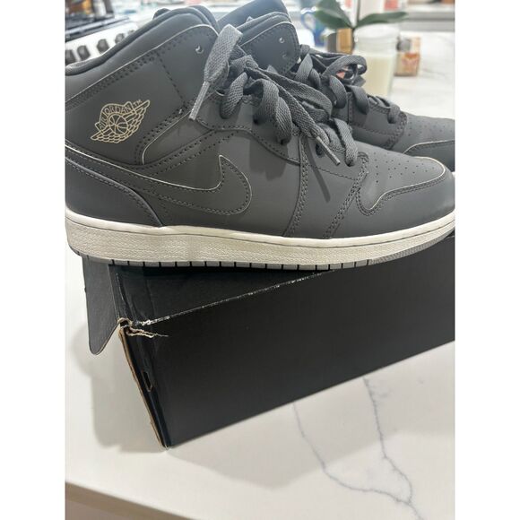 Nike Air Jordan 1 Mid ‘Cool Grey’ Youth Size 7Y Sneakers